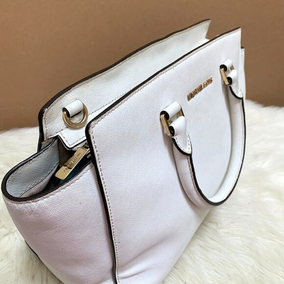 MICHAEL KORS Large Optic White Saffiano Leather SELMA Satchel - Picture 3 of 16